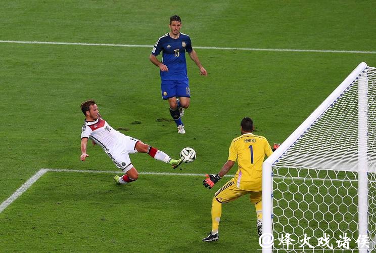 世界杯外围赛精彩回顾：难以置信的进球瞬间